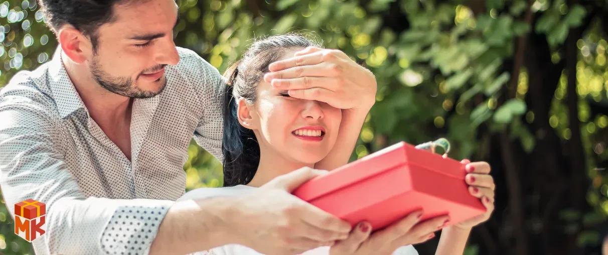 خرید و ارسال هدیه از مسترکادو