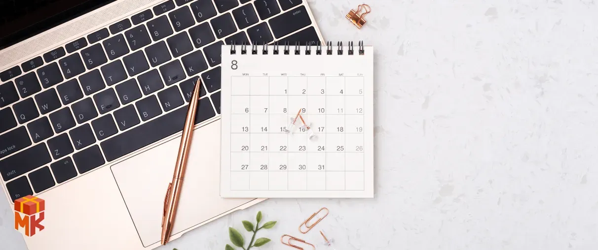 تقویم رومیزی یا دیواری با طراحی خاص