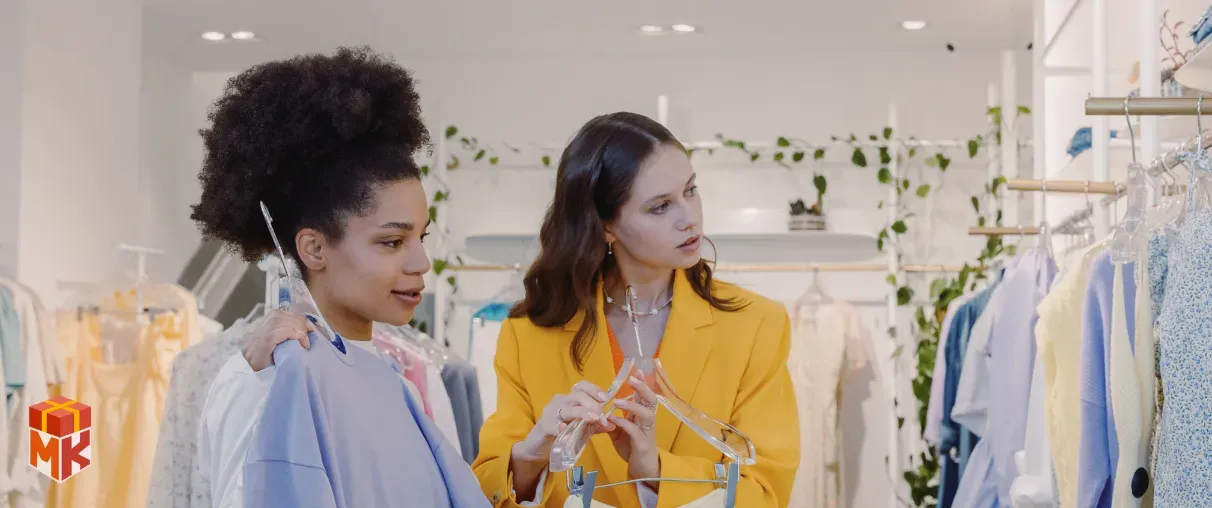 پوشاک و لباس زنانه برای هدیه