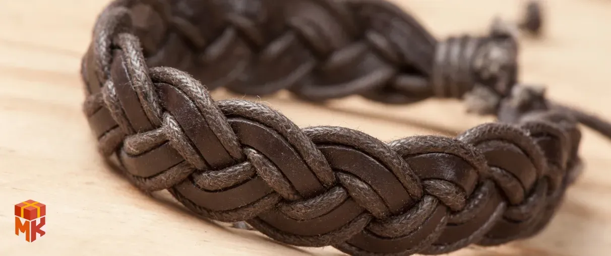 دستبند چرمی یا ساده