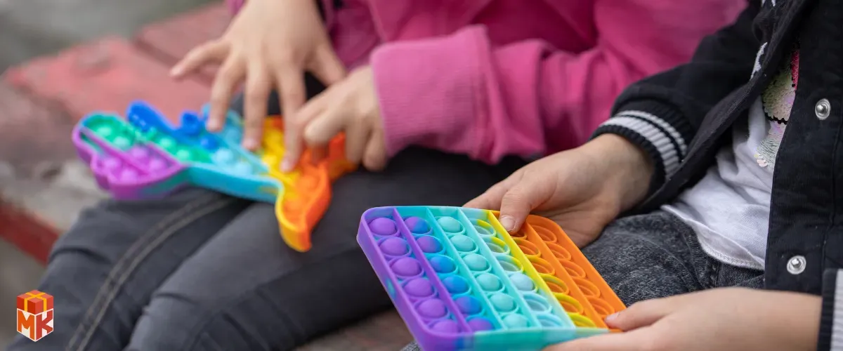 ماساژور دستی کودکانه (ضدتنش و سبک بازی)