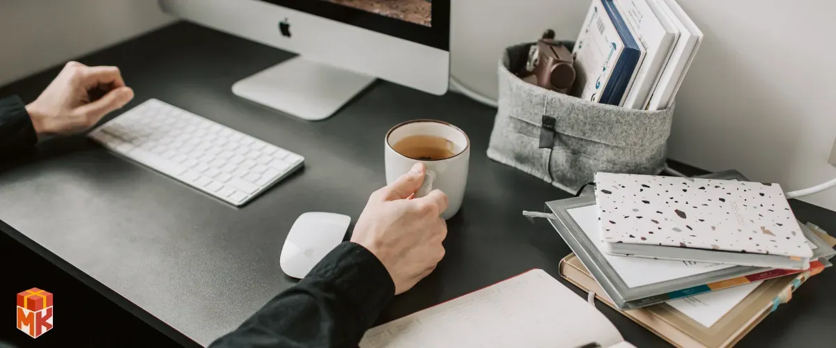 ماگ یا لیوان شخصی دفتر