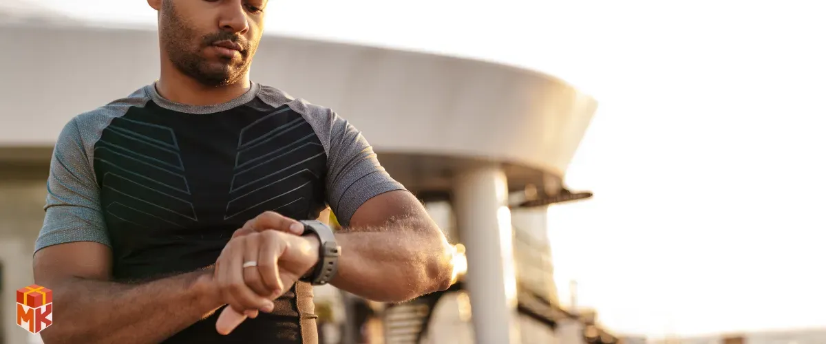 ساعت ورزشی هوشمند برای مربی مرد