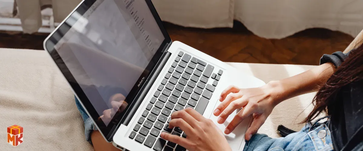 تبلت یا لپ‌تاپ سبک