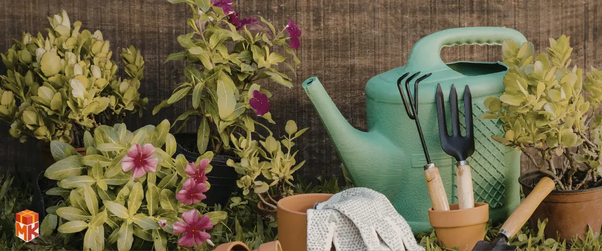  ابزار باغبانی یا مراقبت از گیاه