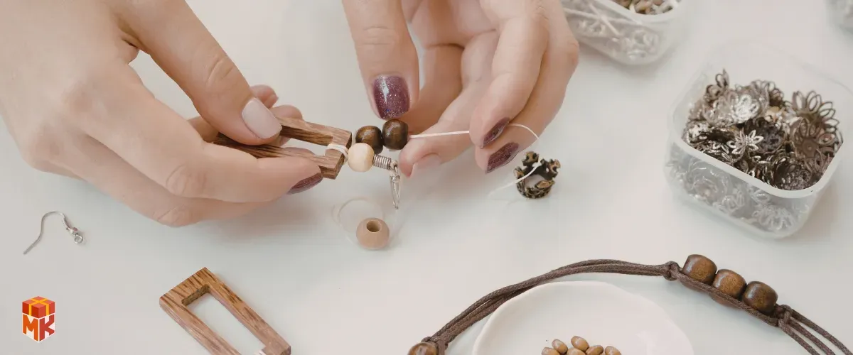 اکسسوری دست&zwnj;ساز سنتی