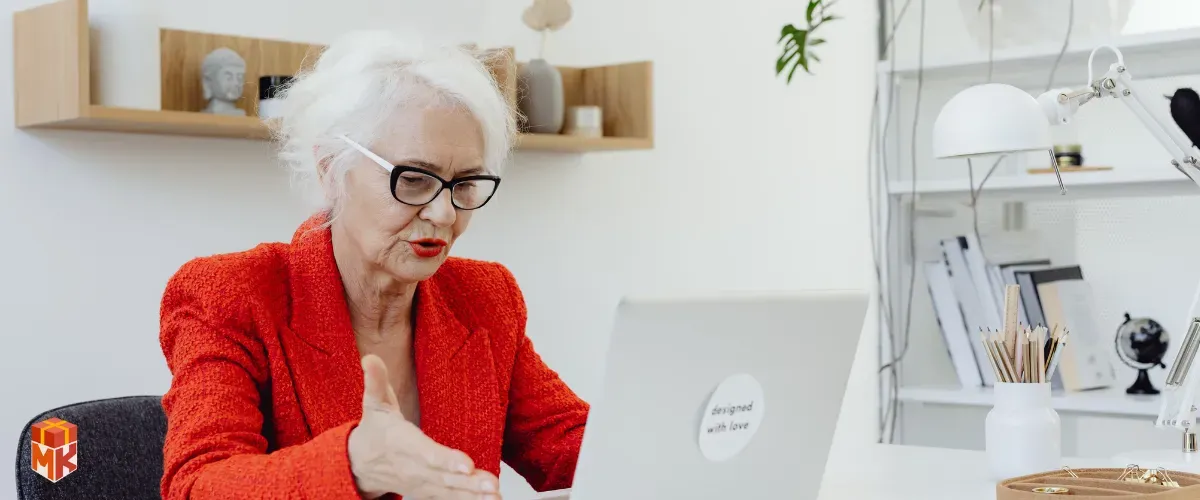 نشان رومیزی مدیریتی