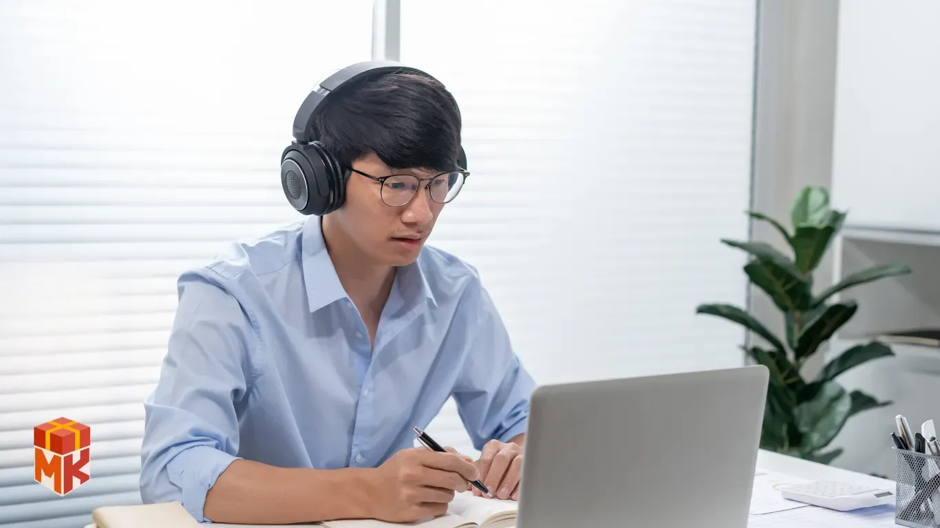 اشتراک سرویس آموزشی یا آنلاین