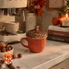 ماگ سرامیکی درب‌ دار طرح بلوط
